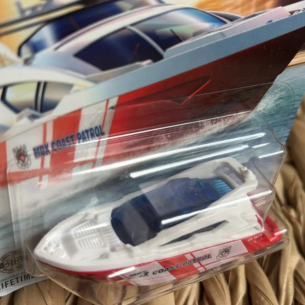 Matchbox Speedboat Coast 2 MBX Coast Patrol Red & White Rescue Speed Boat New